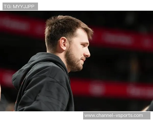 AD谈莱夫利缺阵影响强调个人表现与球队攻防的重要性